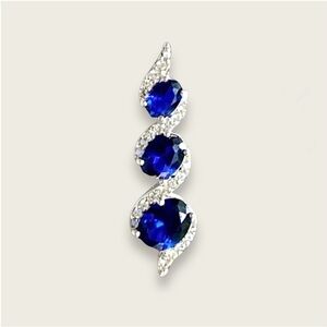 925 Sterling Silver pendant